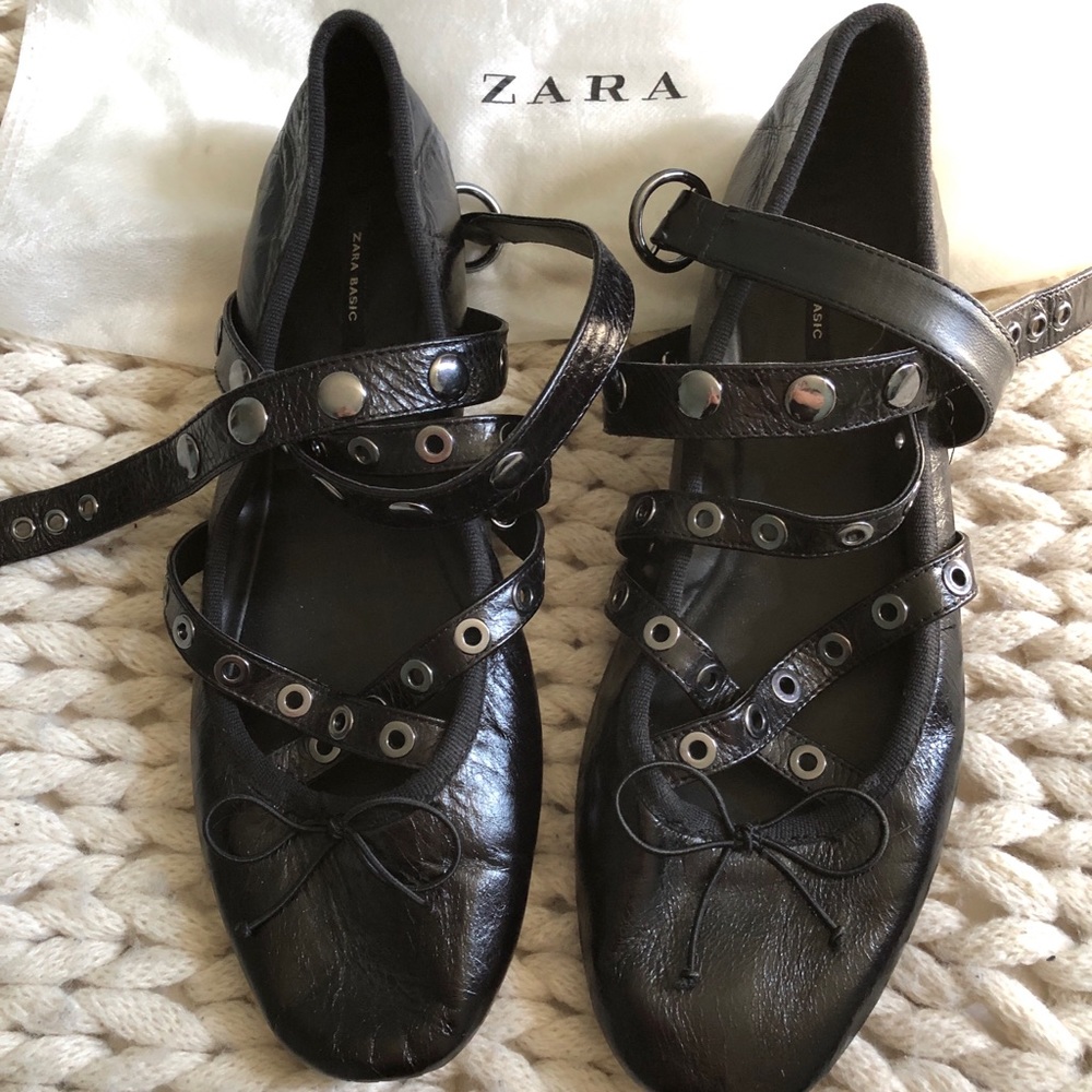 Zara Studded Ballet Flat w/straps Size 11